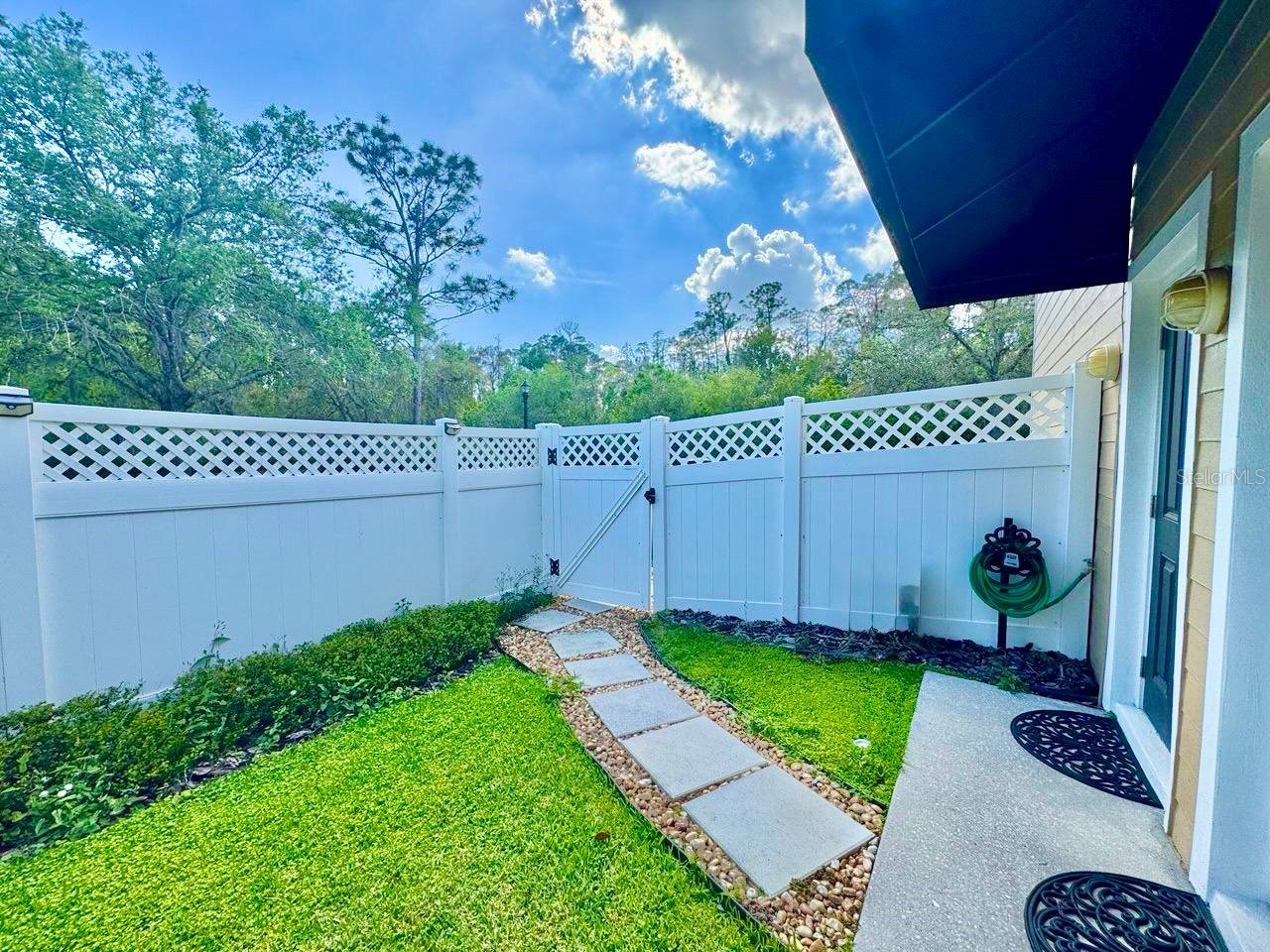 14541 Cotswolds Drive #B Tampa FL 33626 TB8477792 image2