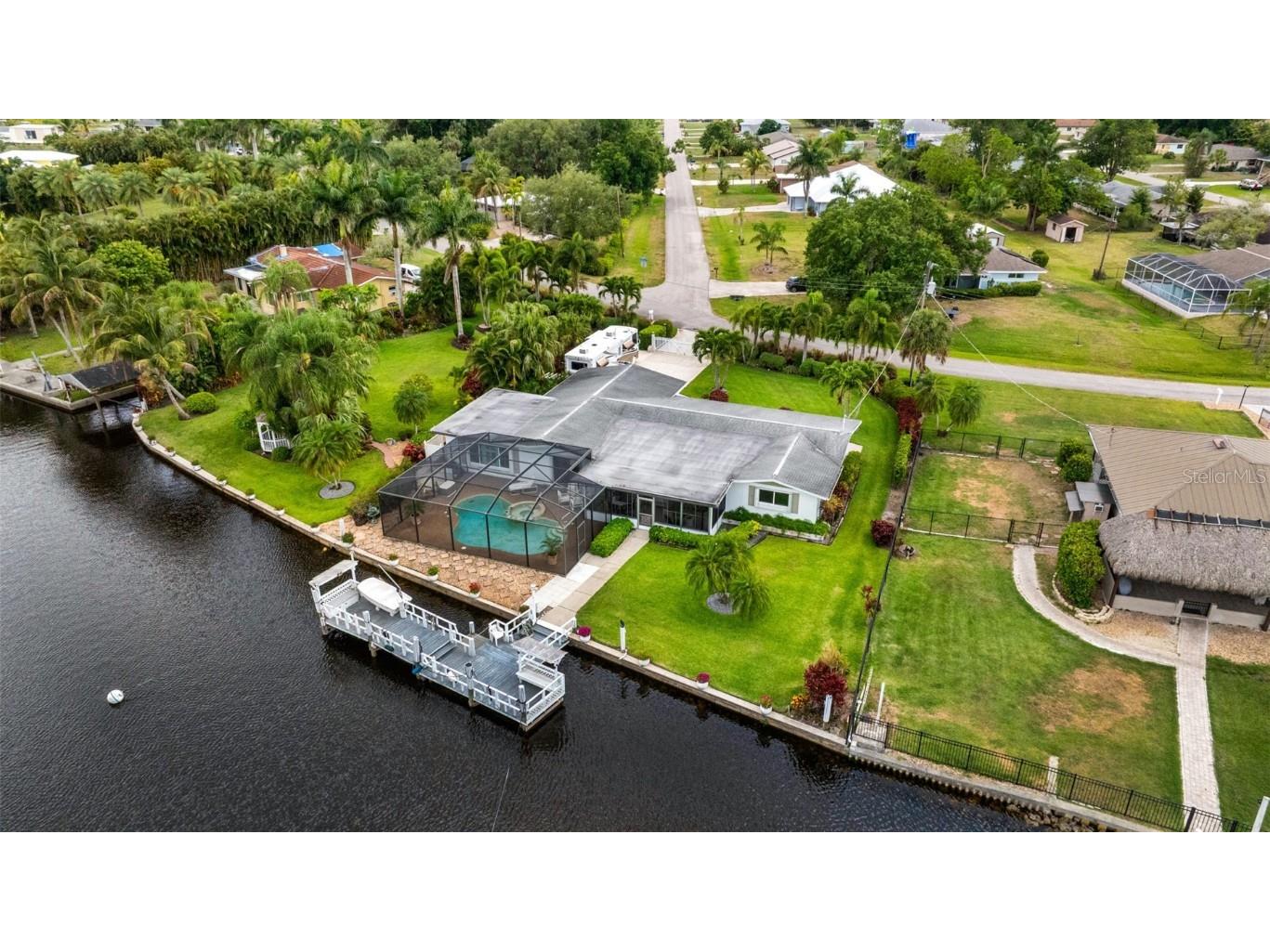 14544 Riverside Drive Fort Myers FL 33905 A4655470 image1