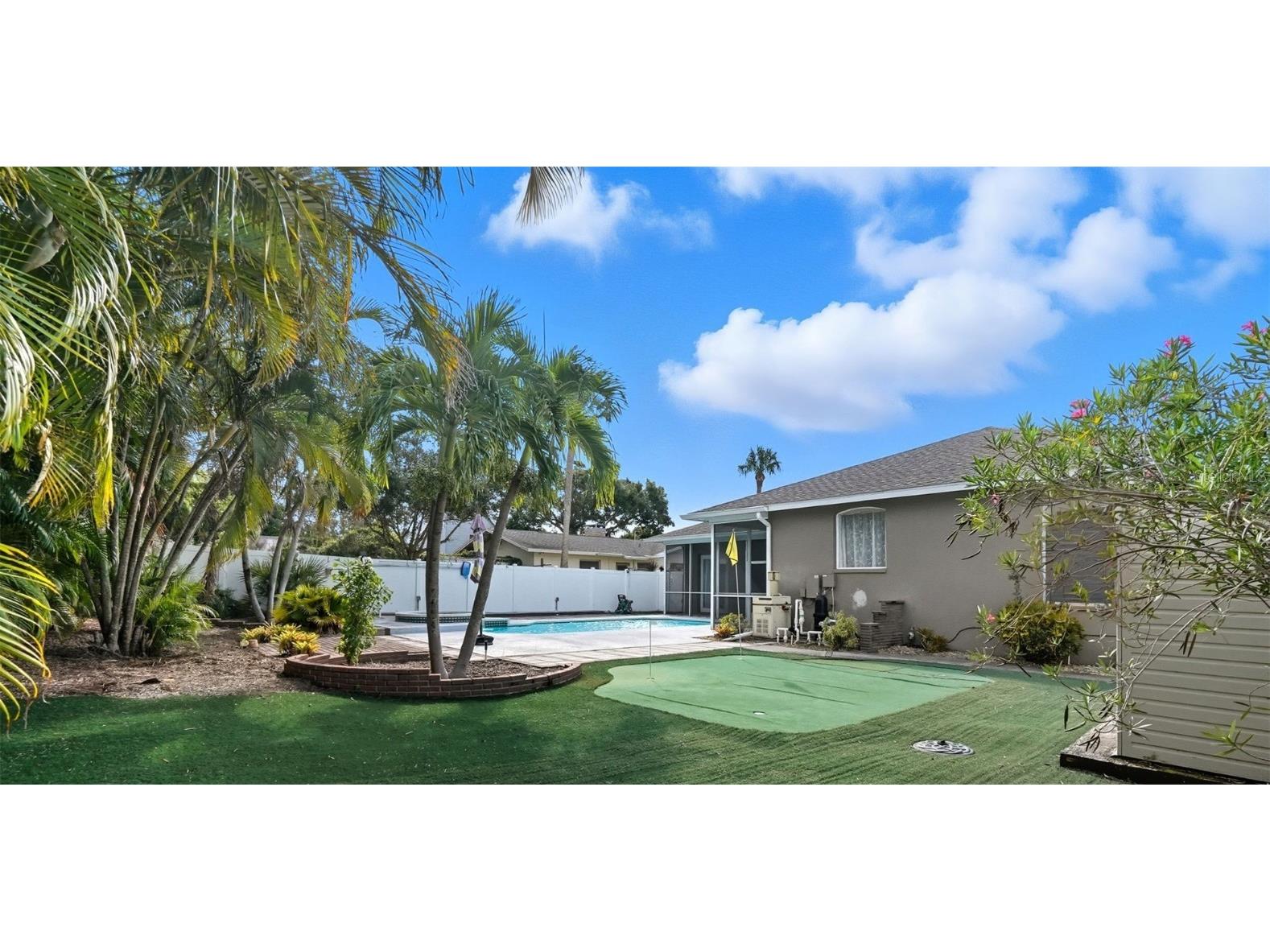 14547 Oliver Street Largo FL 33774 TB8434772 image25