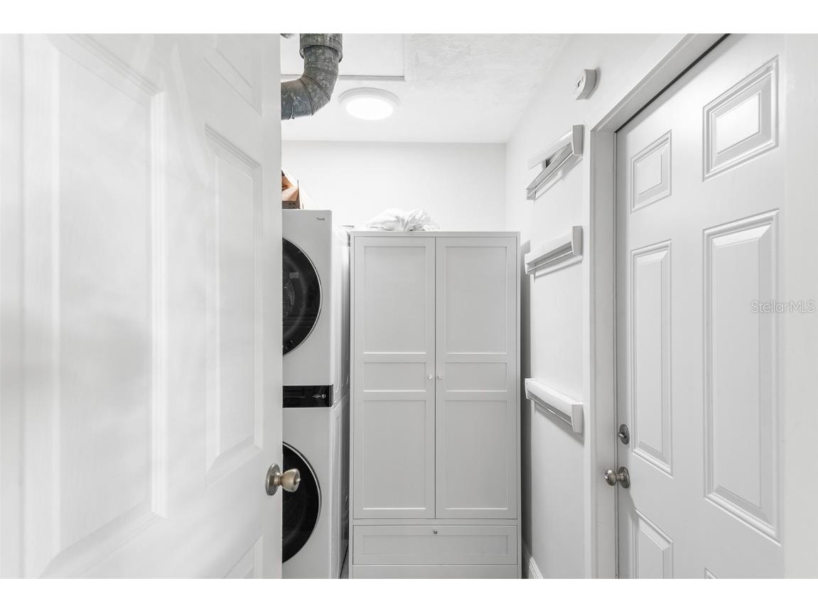 1455 54th Avenue NE Saint Petersburg FL 33703 O6359776 image17