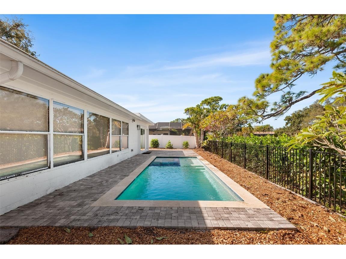 1455 54th Avenue NE Saint Petersburg FL 33703 O6359776 image4