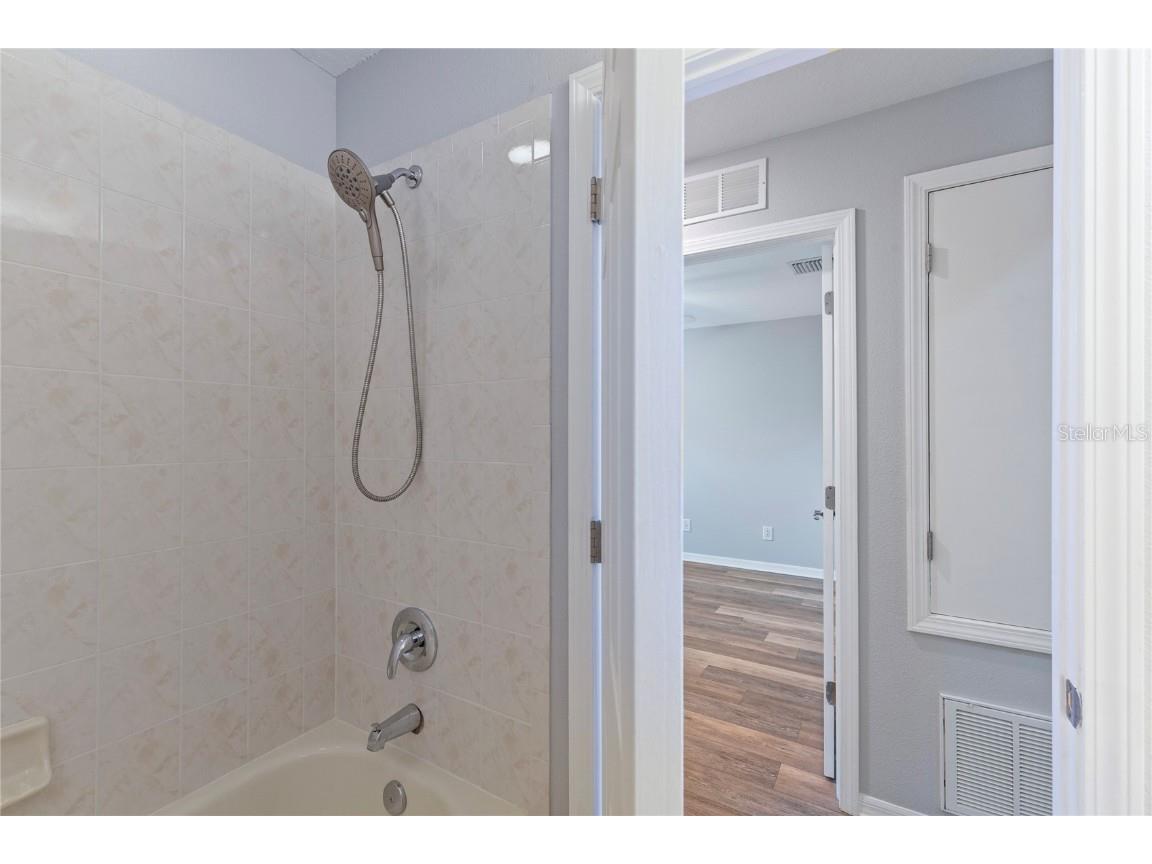 1455 Hidden Court Tarpon Springs FL 34689 TB8448575 image23