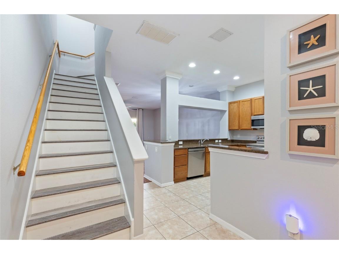 1455 Hidden Court Tarpon Springs FL 34689 TB8448575 image3