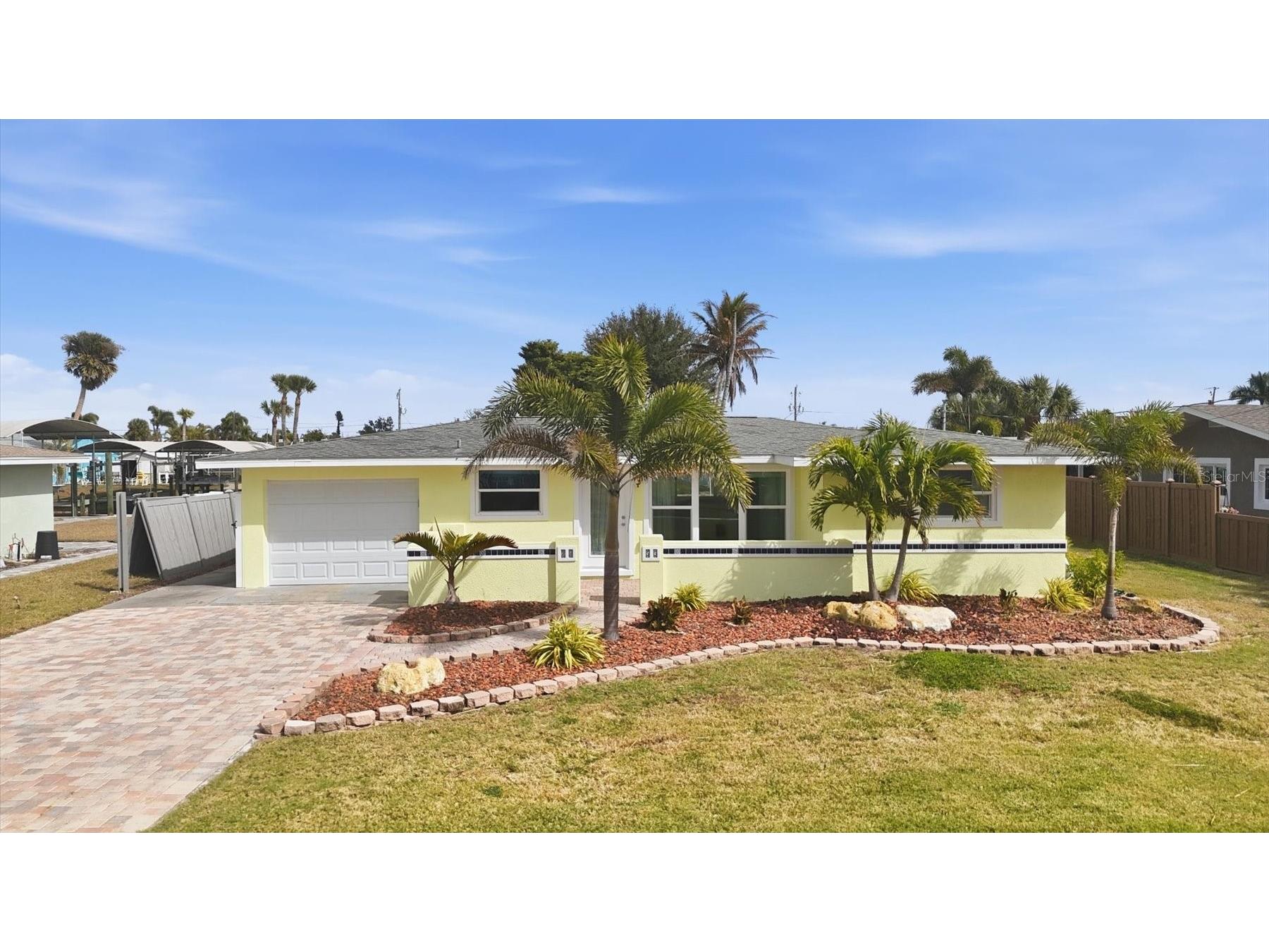 1455 Lemon Bay Drive Englewood FL 34223 D6146162 image1