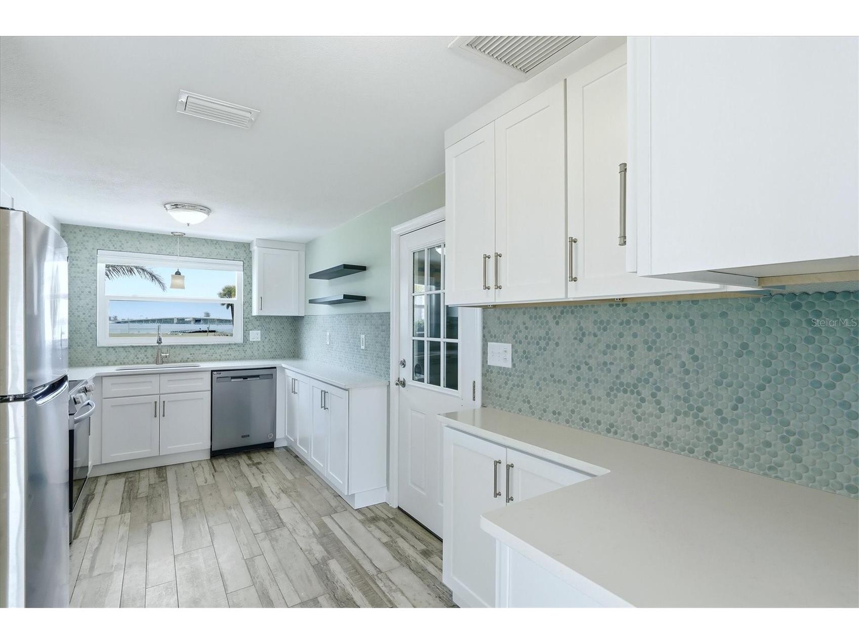 1455 Lemon Bay Drive Englewood FL 34223 D6146162 image17