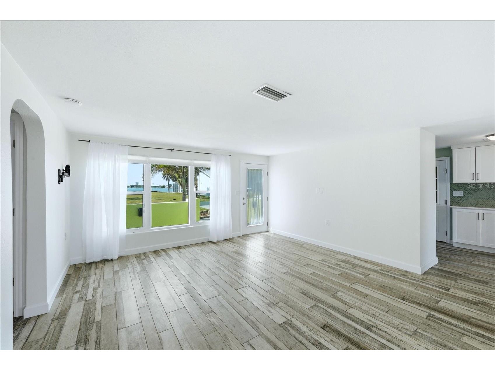 1455 Lemon Bay Drive Englewood FL 34223 D6146162 image9