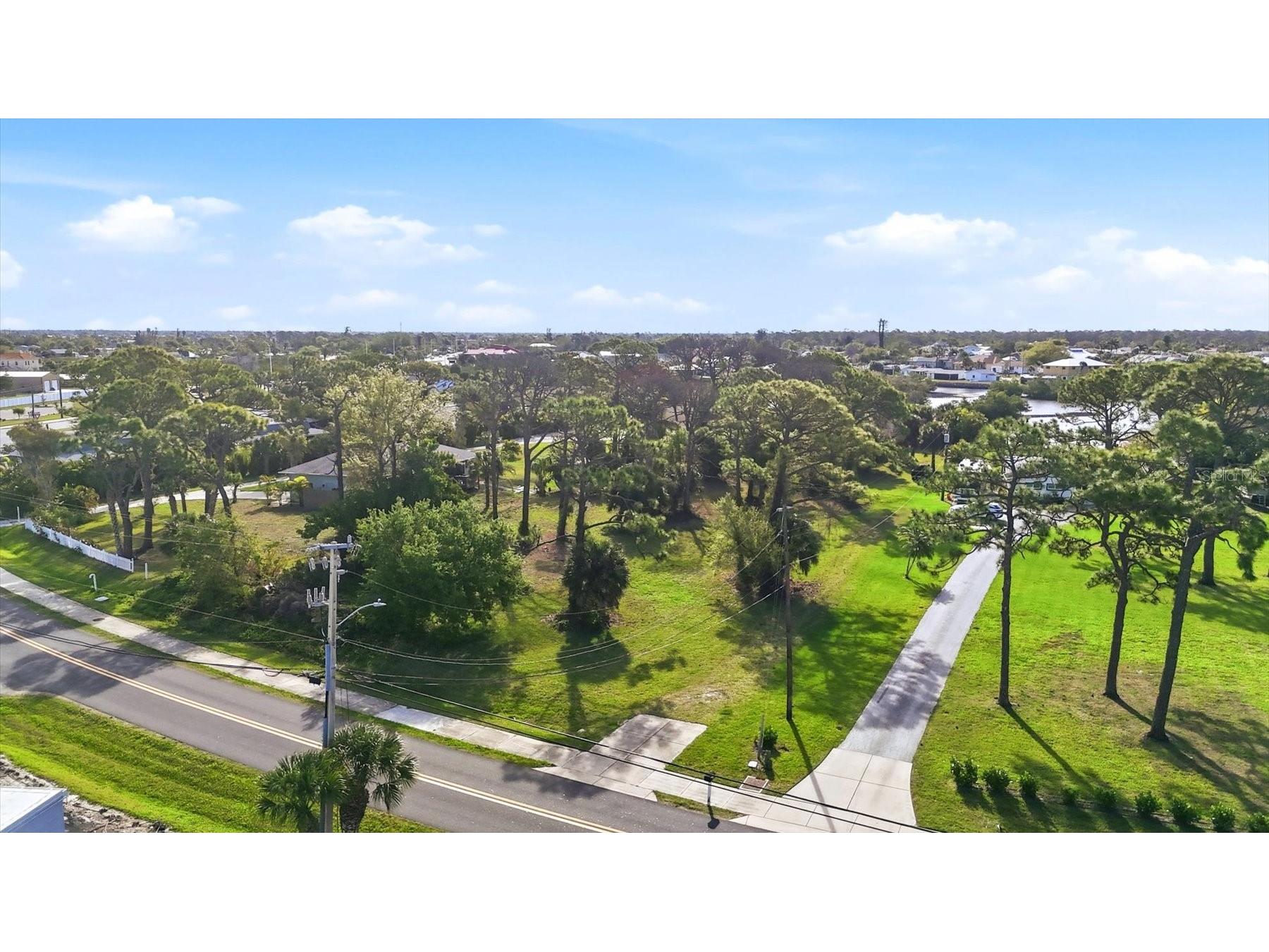 1455 Manor Road Englewood FL 34223 - Rocky Creek A4687384 image5