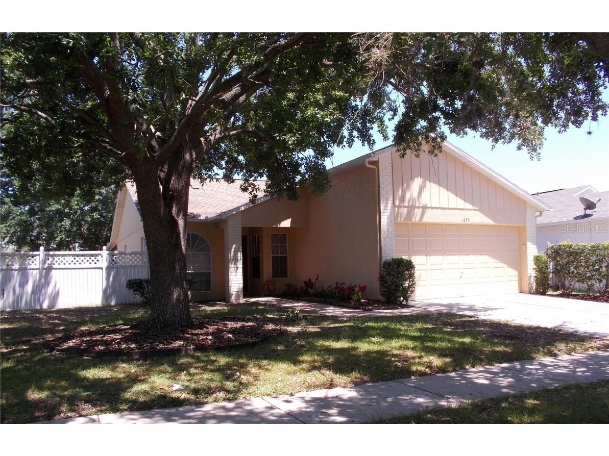 1455 Mohrlake Drive Brandon FL 33511 T3519772 image1