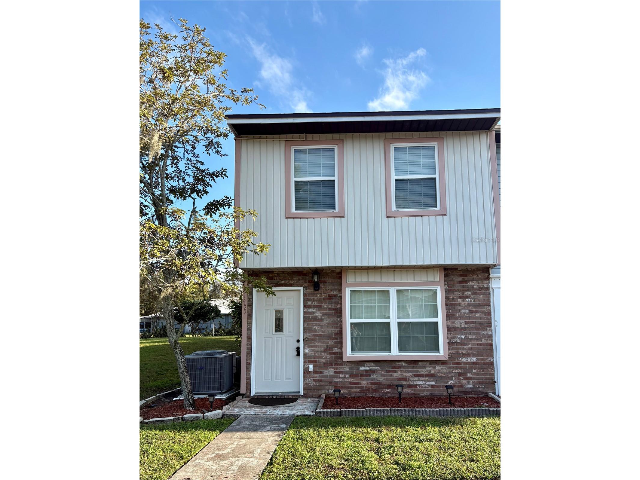 1455 Ridge Lake Court Lakeland FL 33801 L4957868 image1