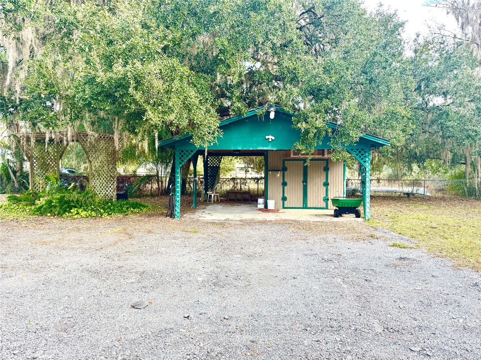 14551 NE 210th Court Road Fort Mc Coy FL 32134 - LAKE KERR OM715860 image5