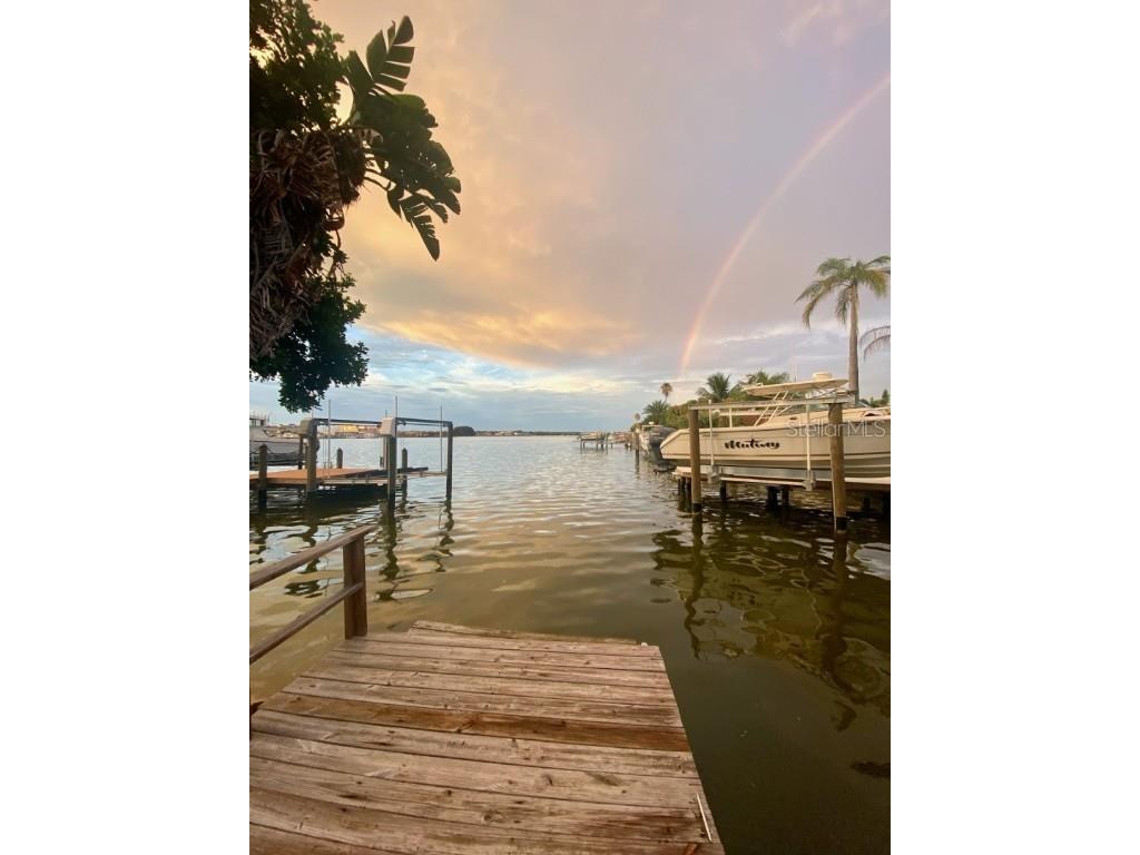 14555 N Bayshore Drive Madeira Beach FL 33708 - INTRACOASTAL WATERWAY TB8381481 image1