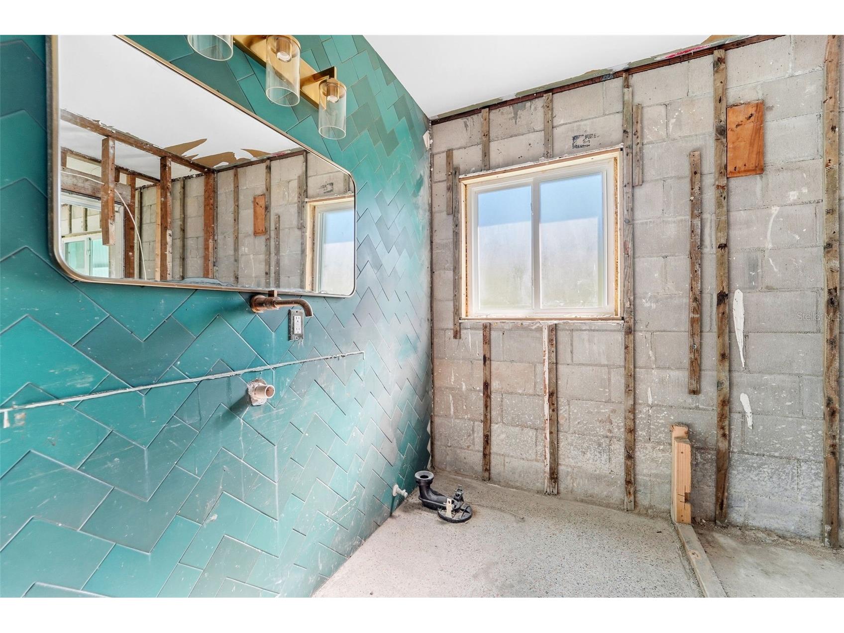 14555 N Bayshore Drive Madeira Beach FL 33708 TB8467308 image11