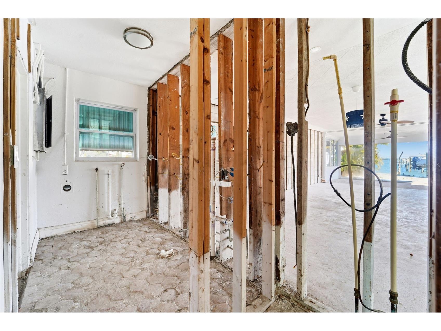 14555 N Bayshore Drive Madeira Beach FL 33708 TB8467308 image17