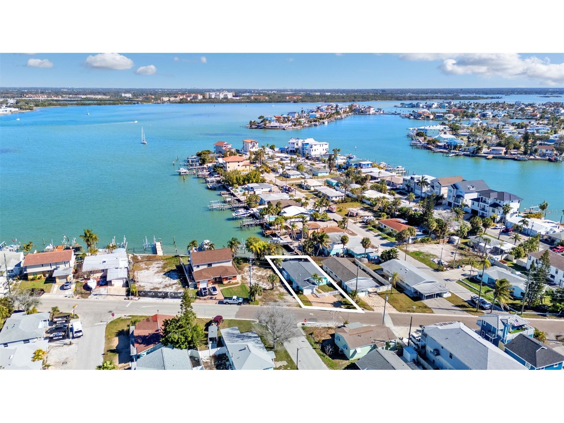 14555 N Bayshore Drive Madeira Beach FL 33708 TB8467308 image25