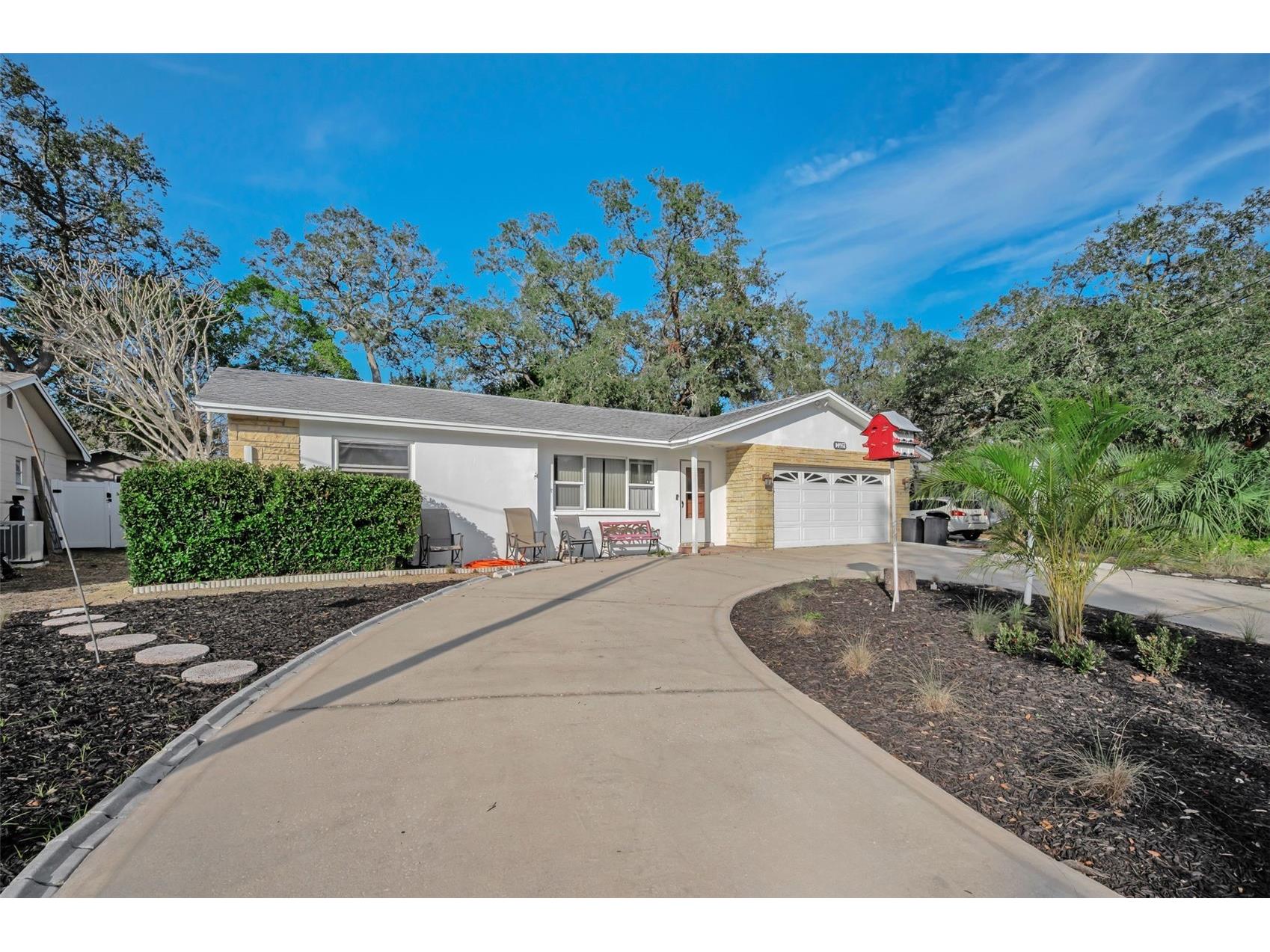 14557 Apache Avenue Largo FL 33774 O6373784 image3