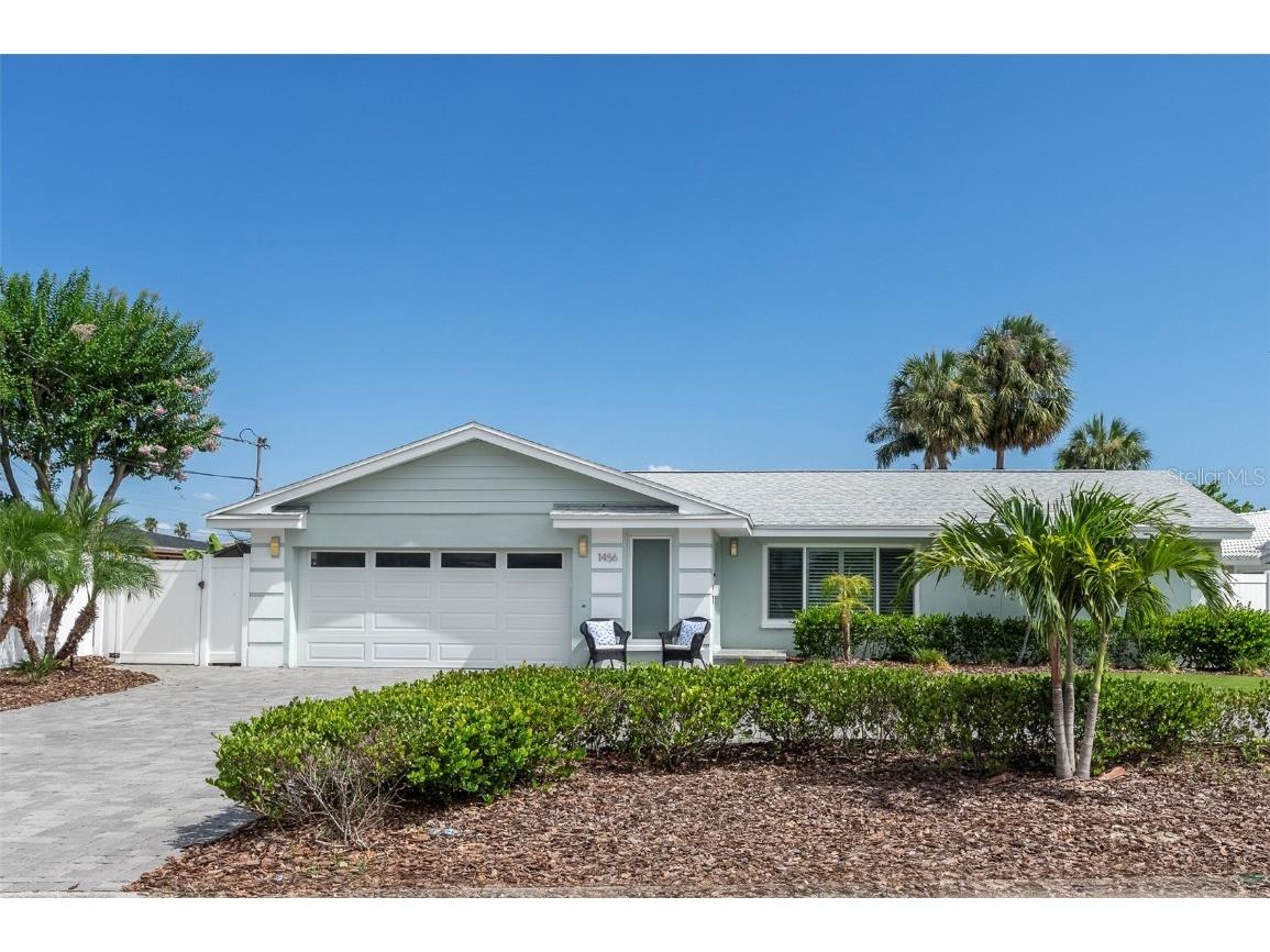 1456 40th Avenue NE Saint Petersburg FL 33703 - SMACKS BAYOU U8245075 image1