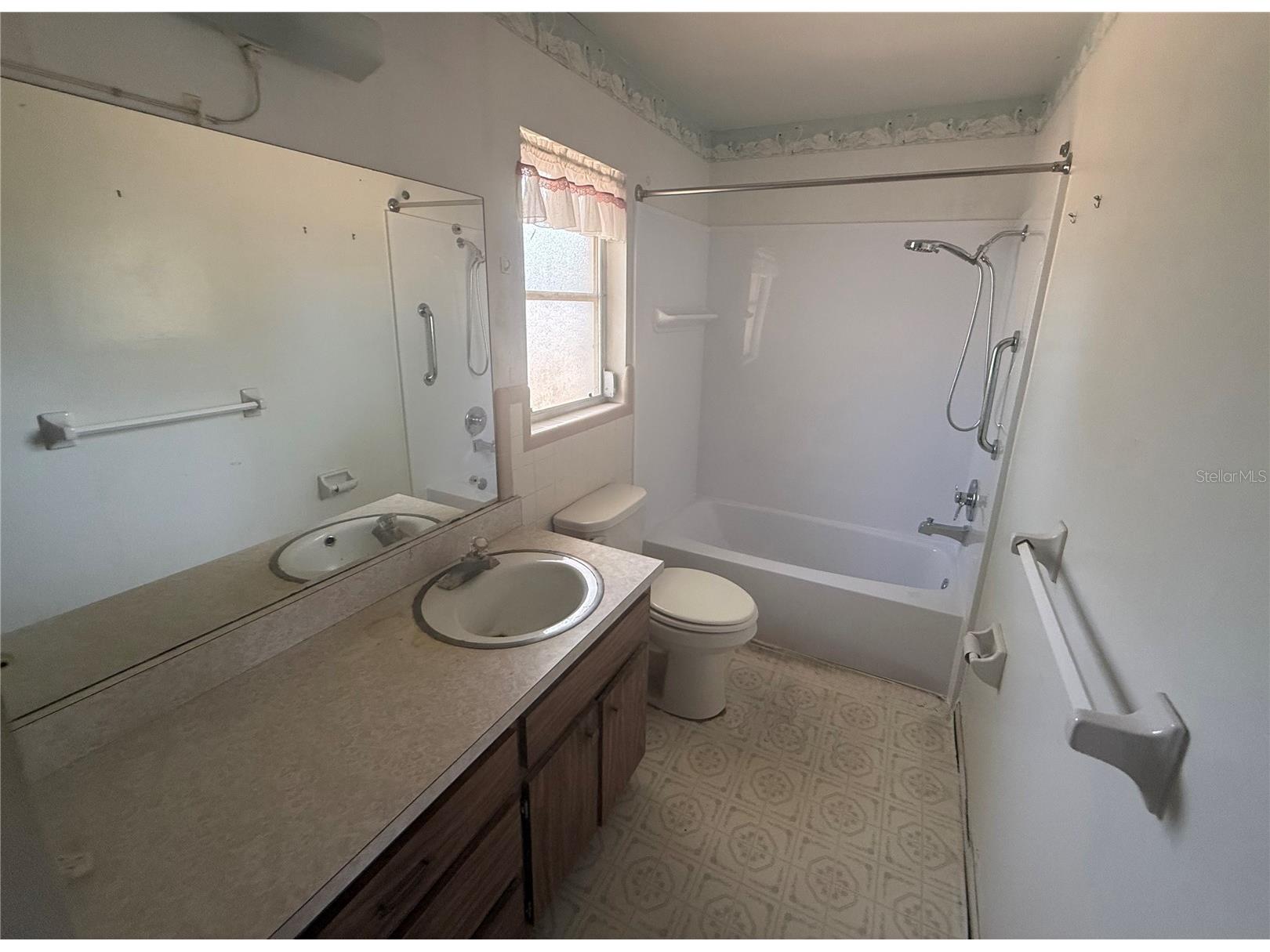 1456 Royal Road Venice FL 34293 C7524641 image10