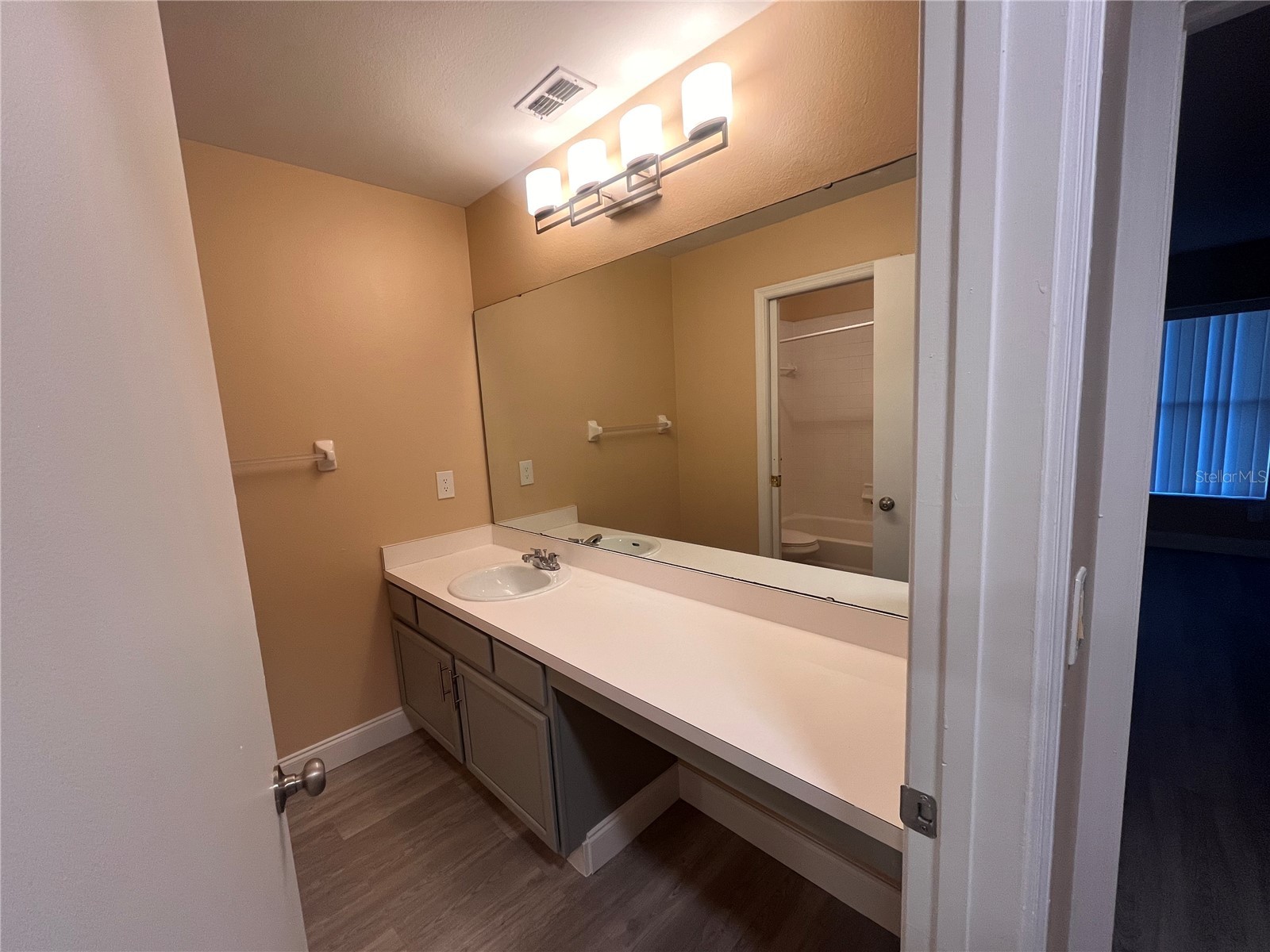 14560 Laguna Beach Circle Orlando FL 32824 O6359278 image37