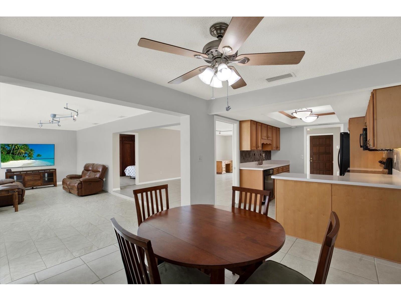 14560 Passage Way Seminole FL 33776 TB8515002 image16