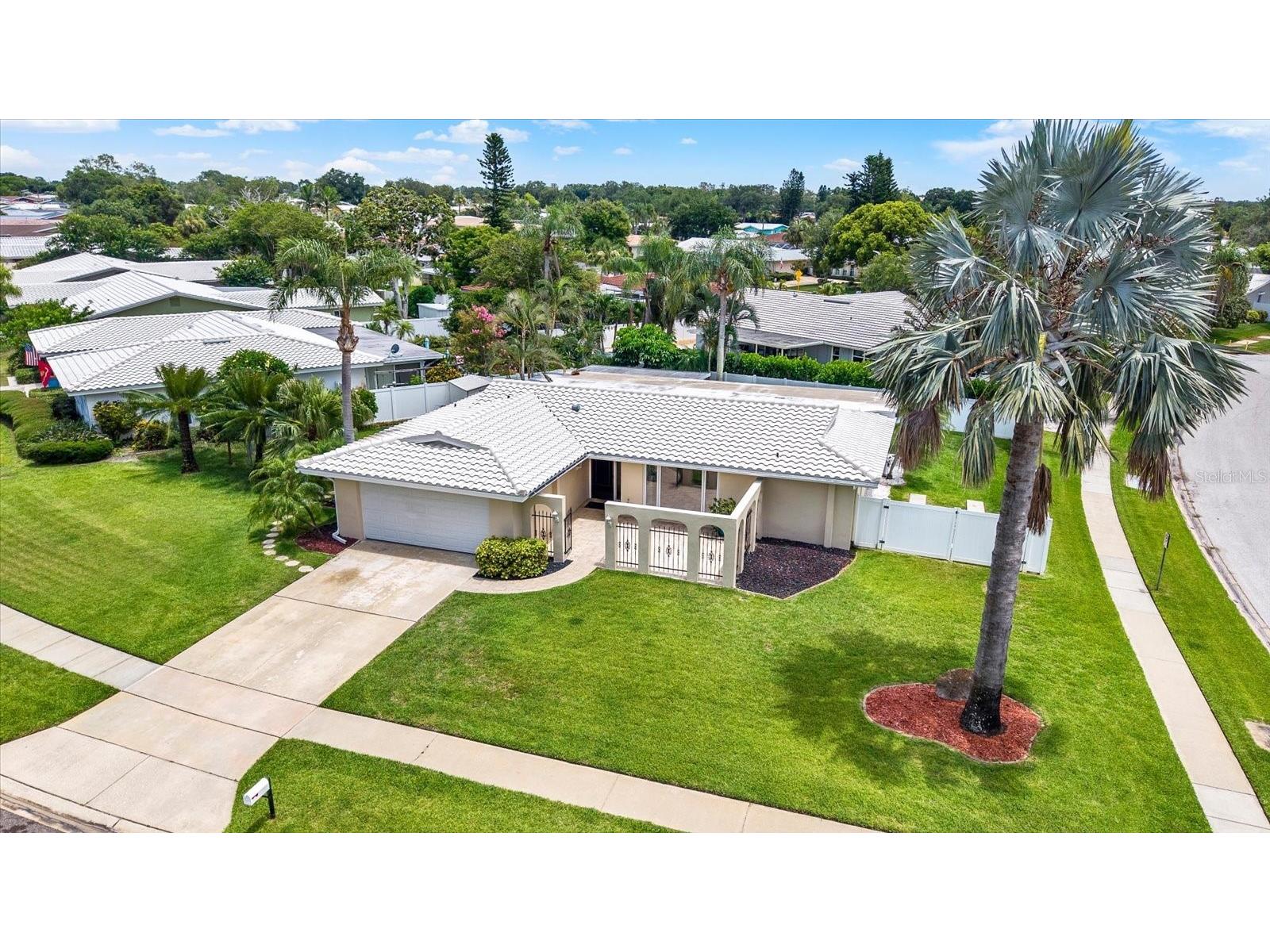 14560 Passage Way Seminole FL 33776 TB8515002 image2