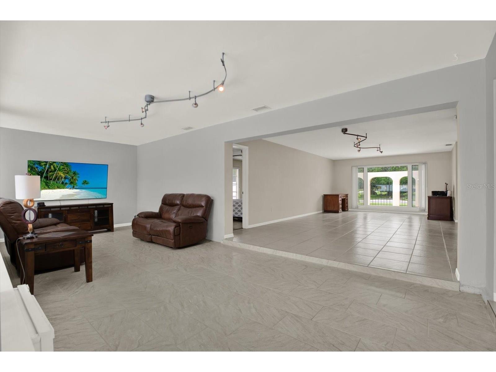 14560 Passage Way Seminole FL 33776 TB8515002 image20