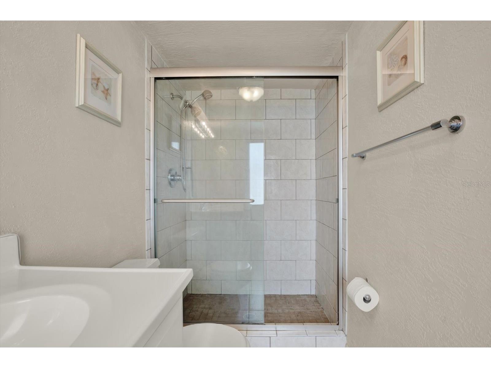 14560 Passage Way Seminole FL 33776 TB8515002 image24