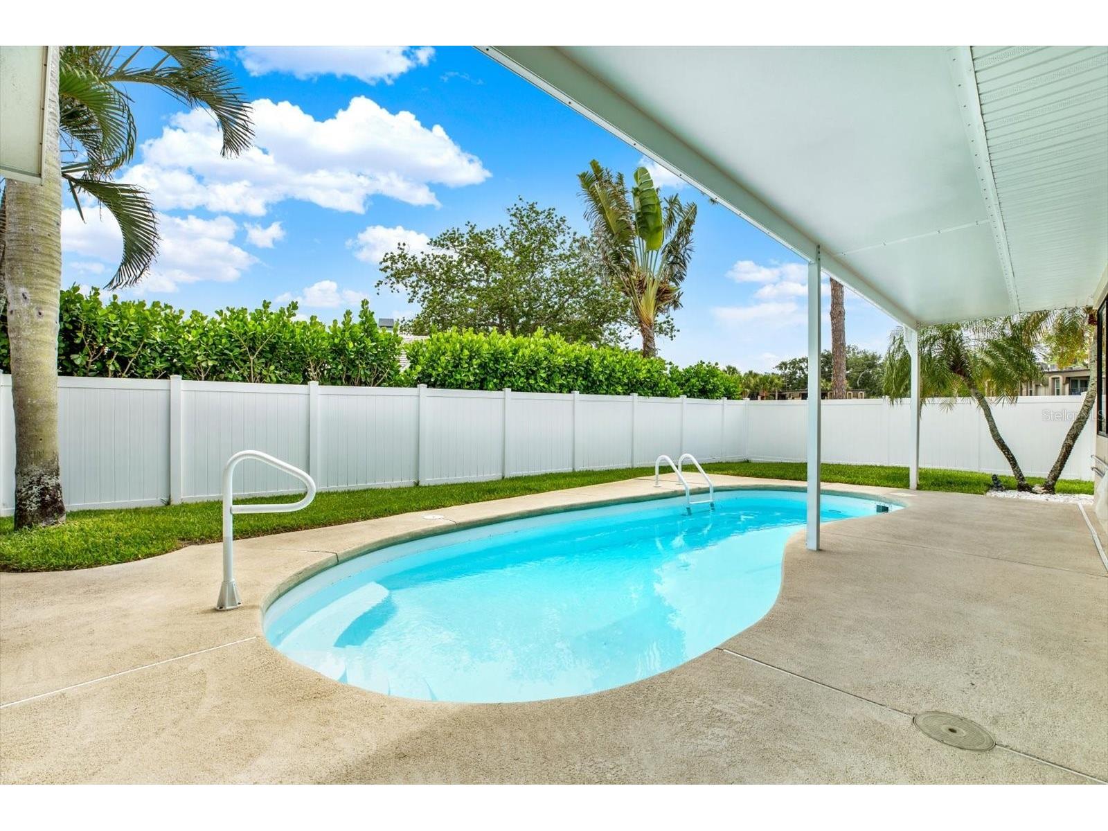 14560 Passage Way Seminole FL 33776 TB8515002 image33
