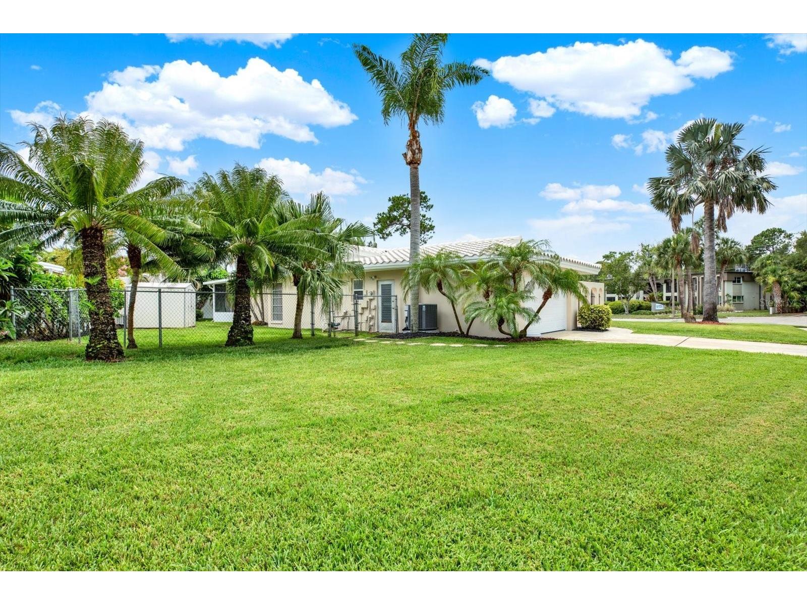 14560 Passage Way Seminole FL 33776 TB8515002 image38