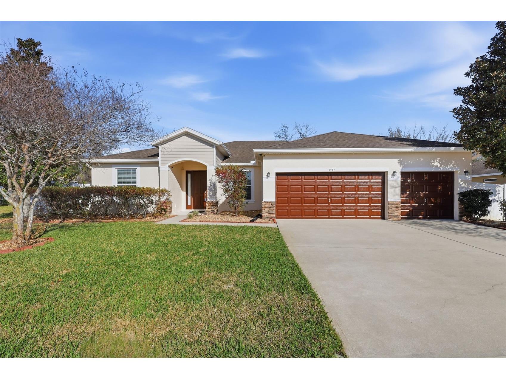 1457 Daystar Lane Deltona FL 32725 V4947495 image1