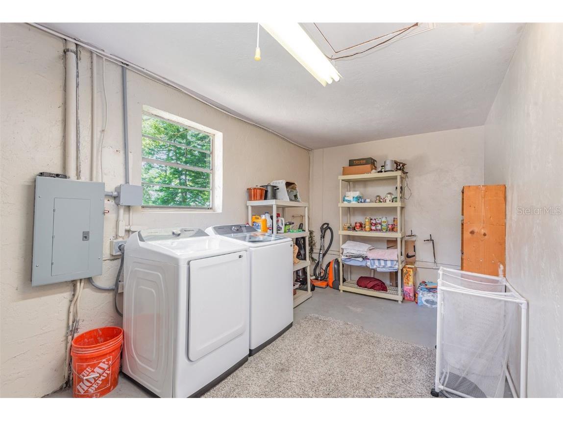 1459 Admiral Halsey Avenue Daytona Beach FL 32124 O6342355 image24