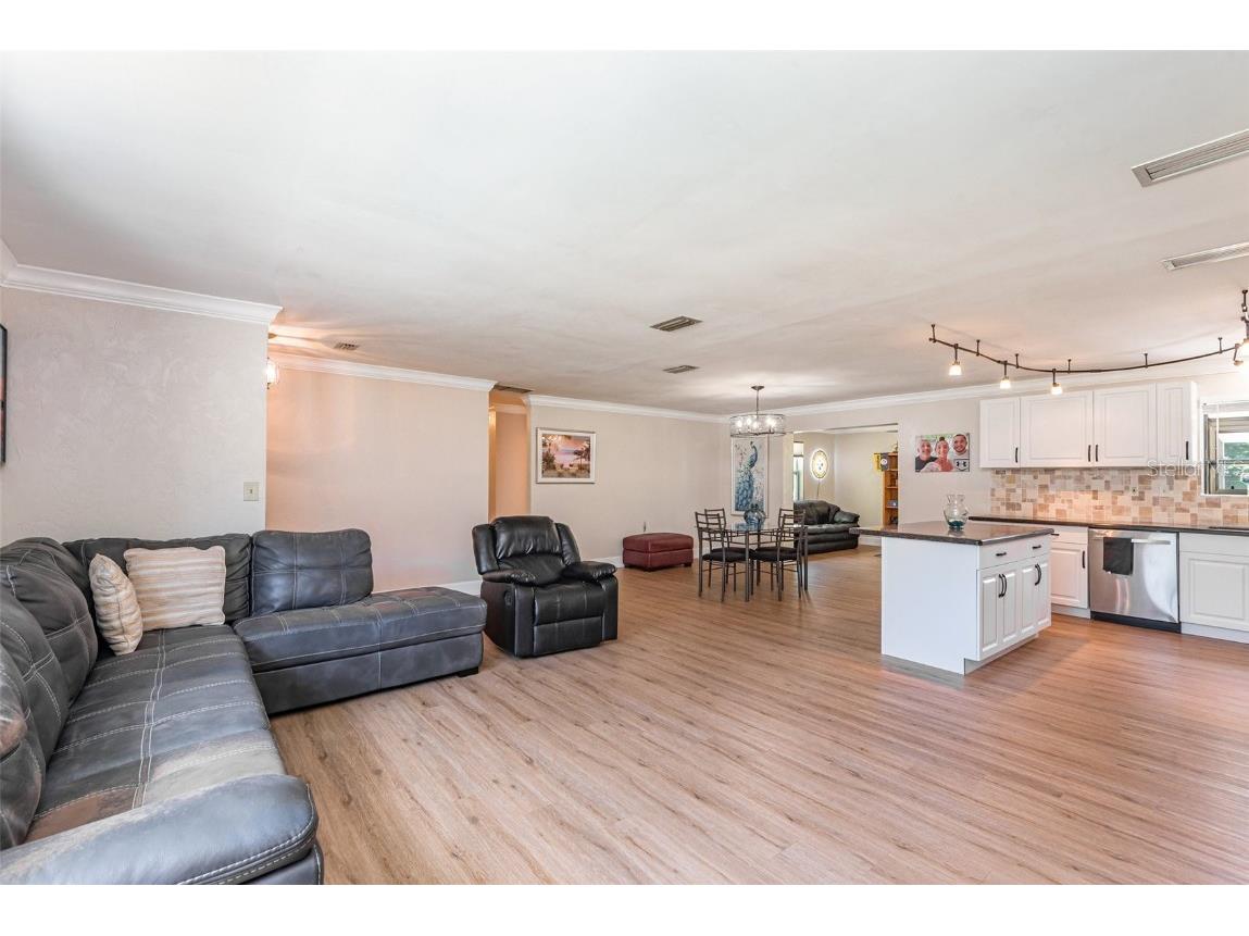 1459 Admiral Halsey Avenue Daytona Beach FL 32124 O6342355 image7