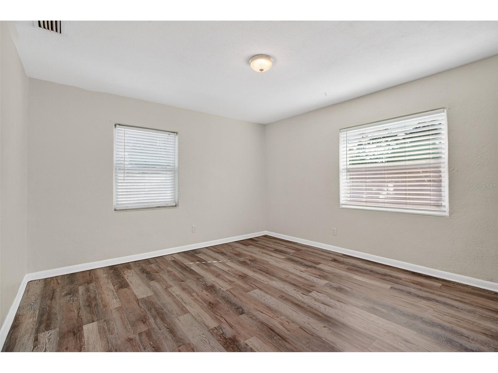 1459 Pine Street Clearwater FL 33756 TB8464162 image28