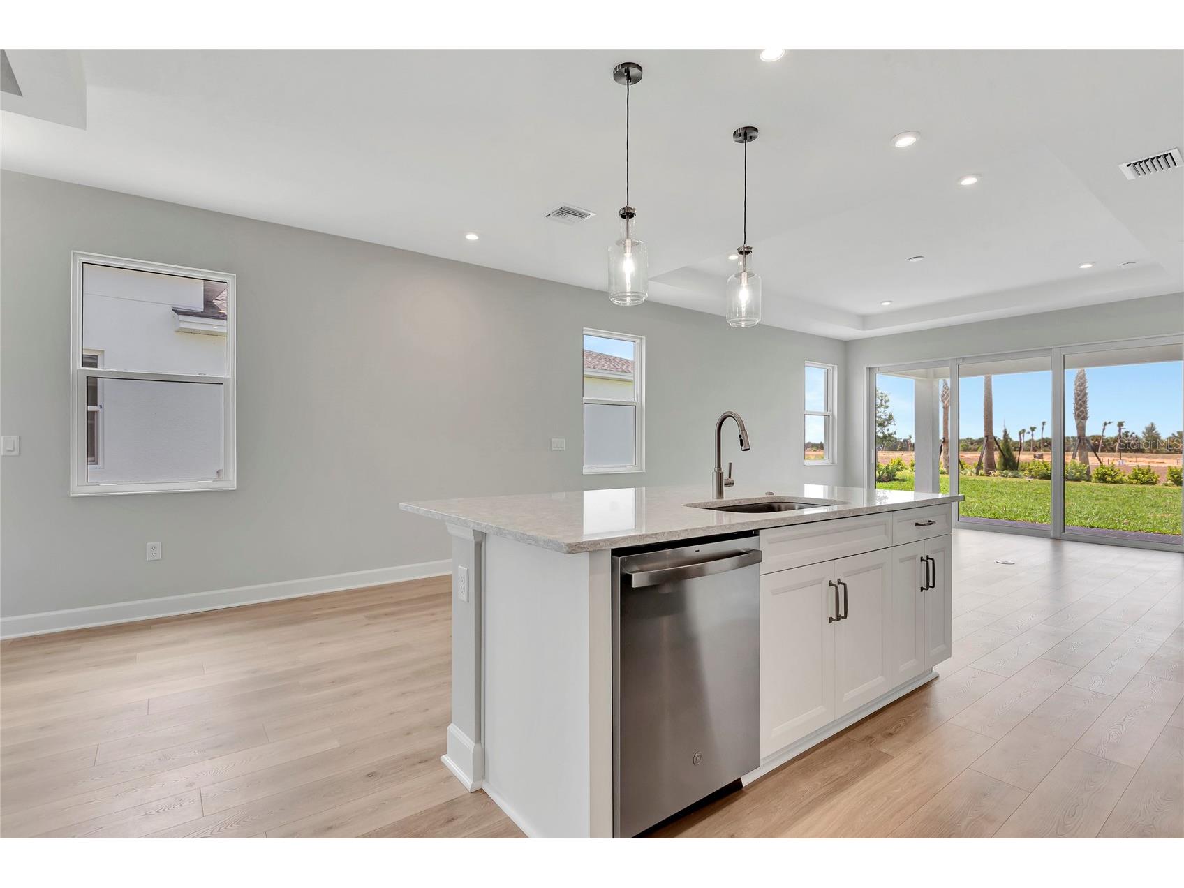 1459 Santorini Way Tavares FL 32778 - LAKE HARRIS W7885697 image10