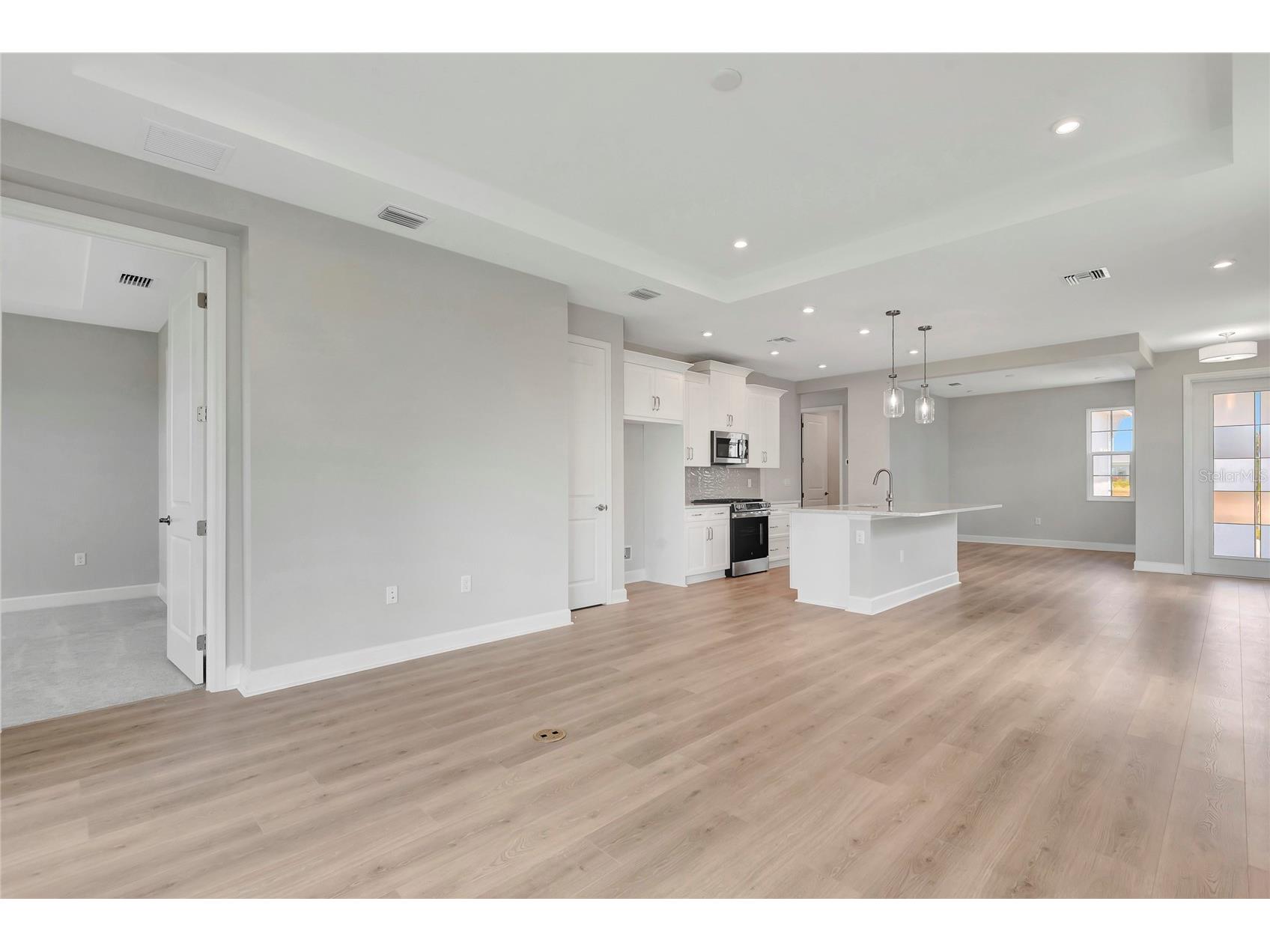 1459 Santorini Way Tavares FL 32778 - LAKE HARRIS W7885697 image6