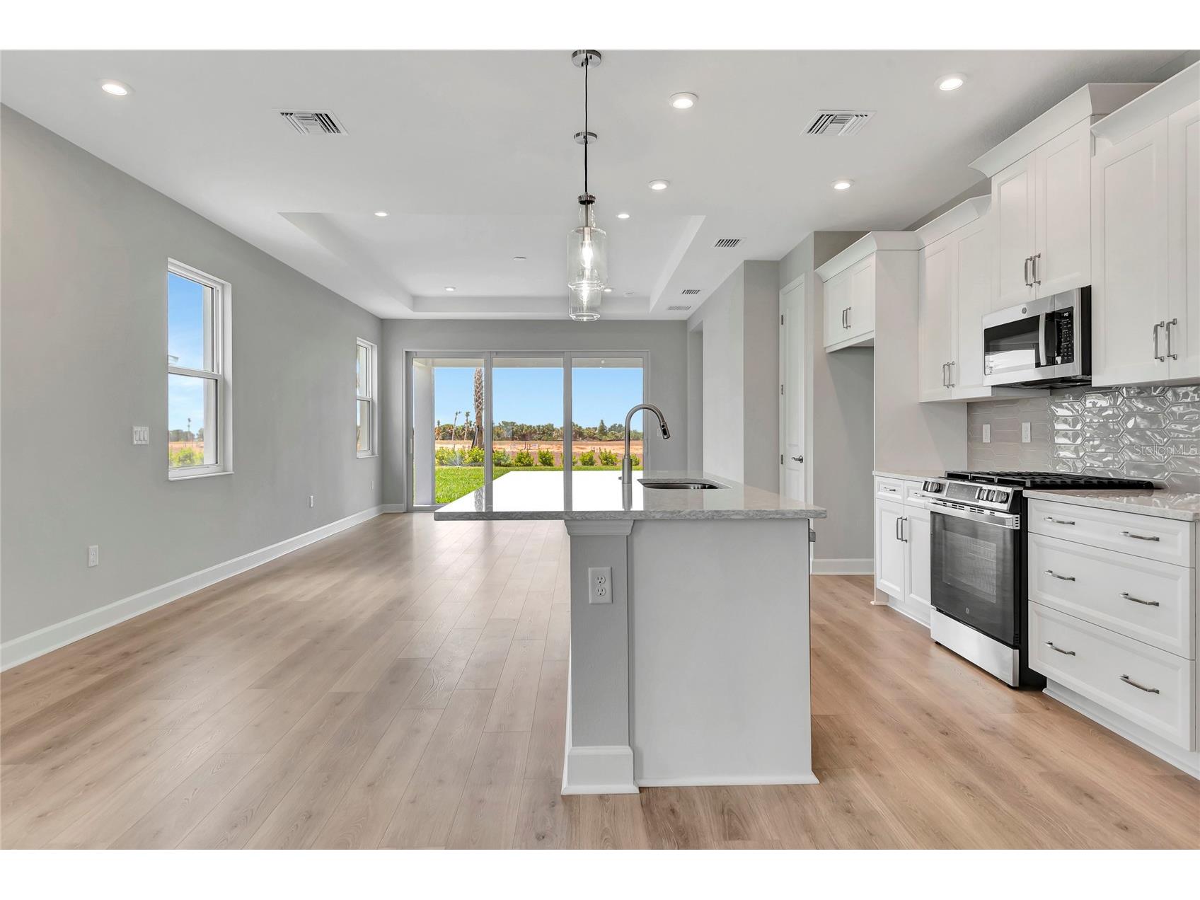 1459 Santorini Way Tavares FL 32778 - LAKE HARRIS W7885697 image9