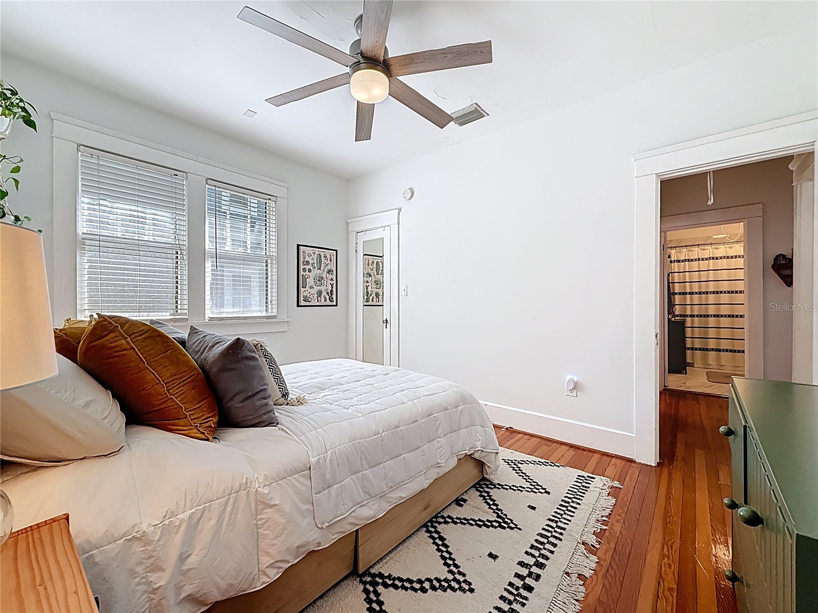 146 13th Avenue NE Saint Petersburg FL 33701 TB8488725 image23