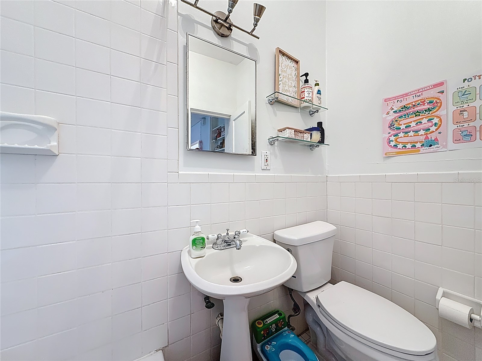 146 13th Avenue NE Saint Petersburg FL 33701 TB8488725 image40