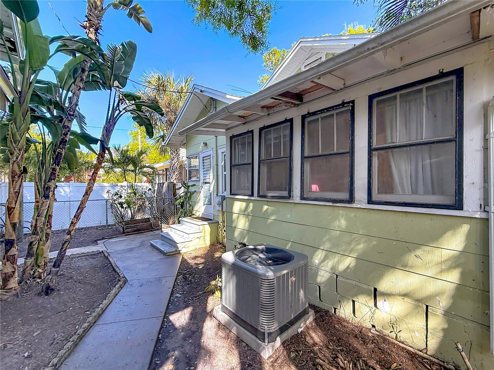 146 13th Avenue NE Saint Petersburg FL 33701 TB8488725 image44