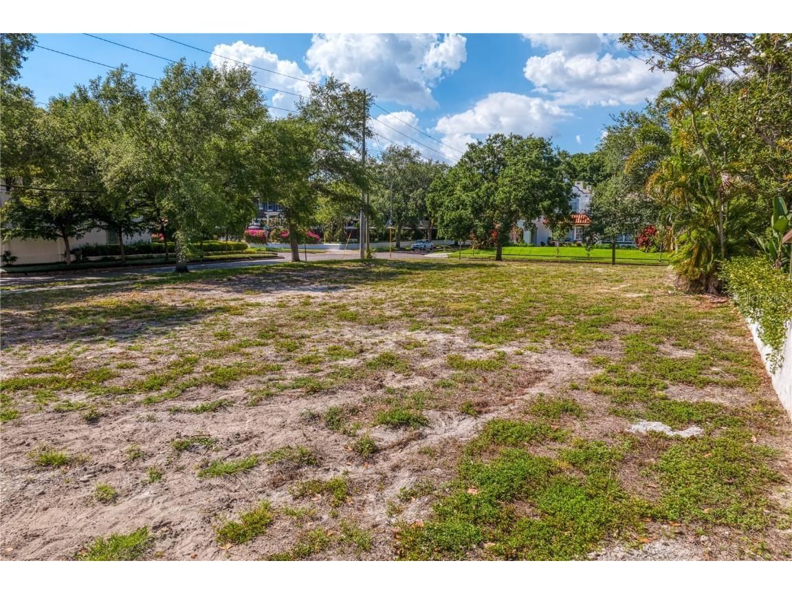 146 14th Avenue N Saint Petersburg FL 33701 U8245312 image1