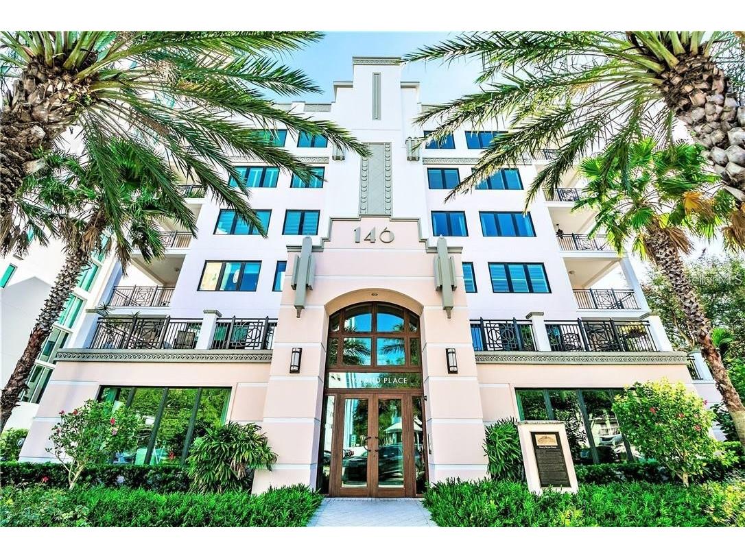 146 4th Avenue NE #204 Saint Petersburg FL 33701 TB8354868 image1