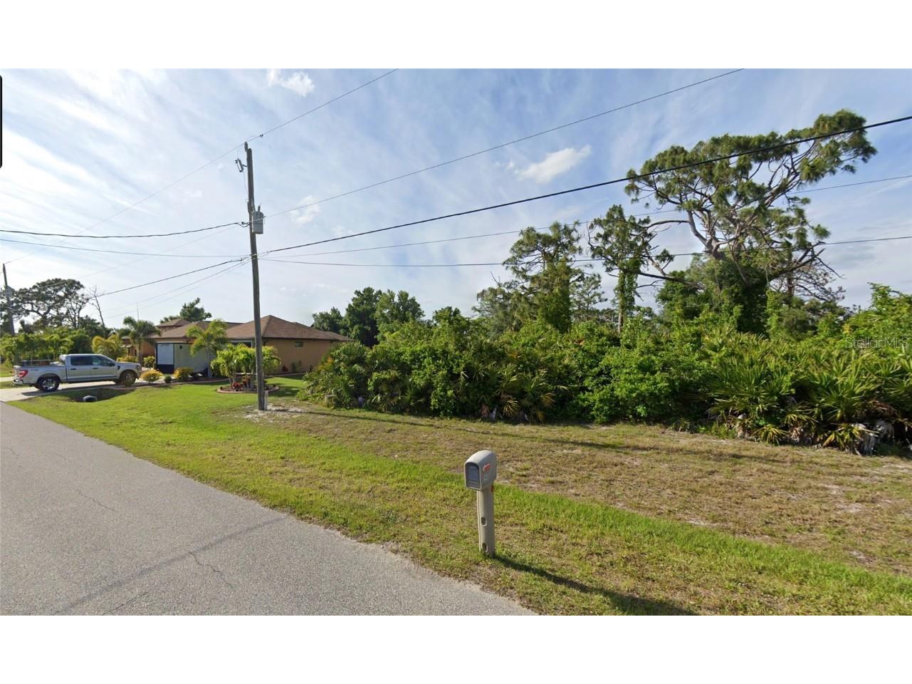 146 Indigo Road Rotonda West FL 33947 TB8442639 image5