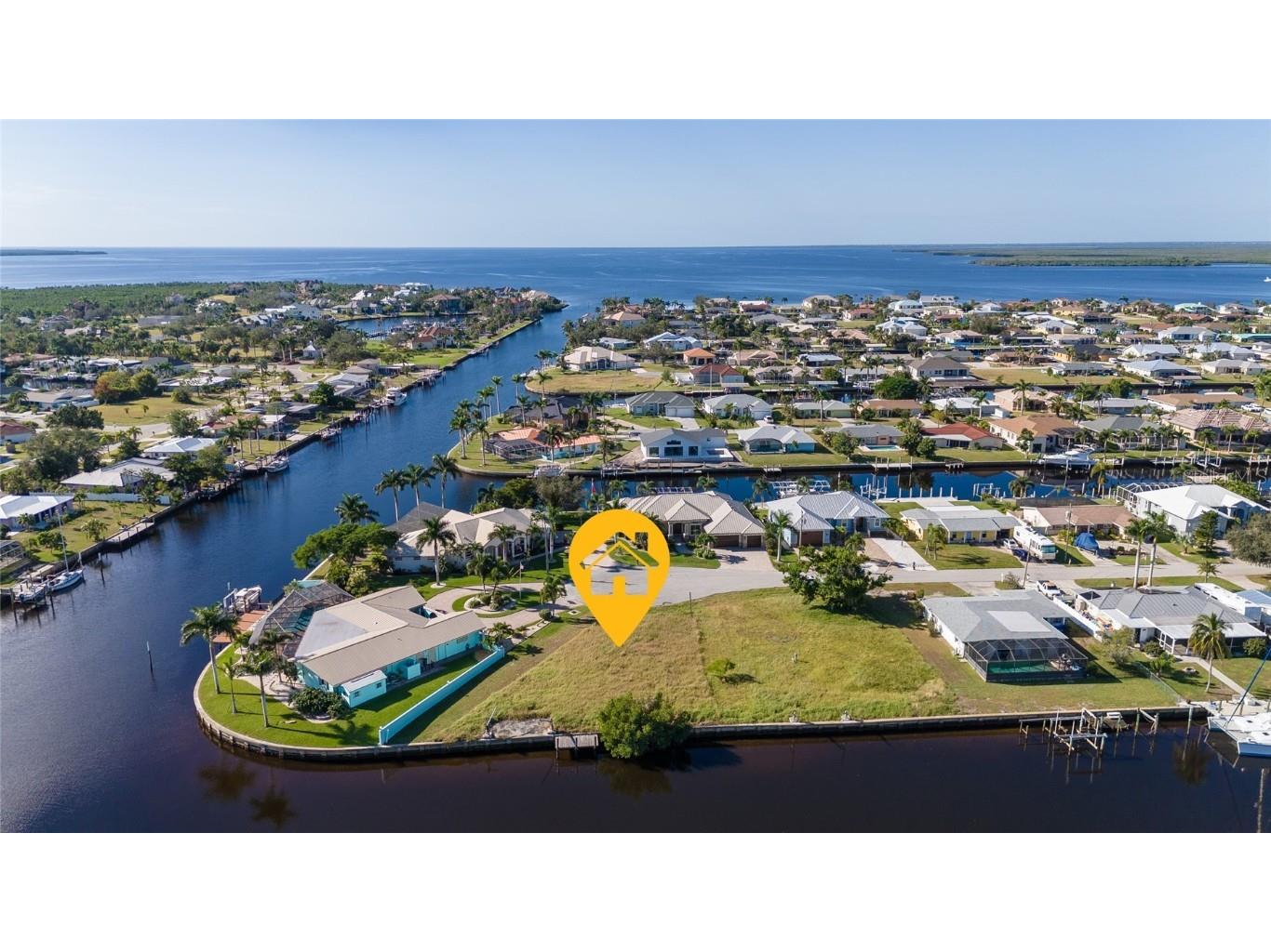 146 Leland Street SE Port Charlotte FL 33952 - CLIPPER WATERWAY C7482902 image1