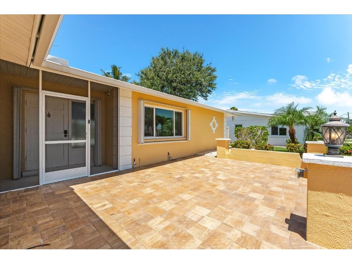 1460 Deer Creek Drive Englewood FL 34223 - LEMON BAY D6144571 image4