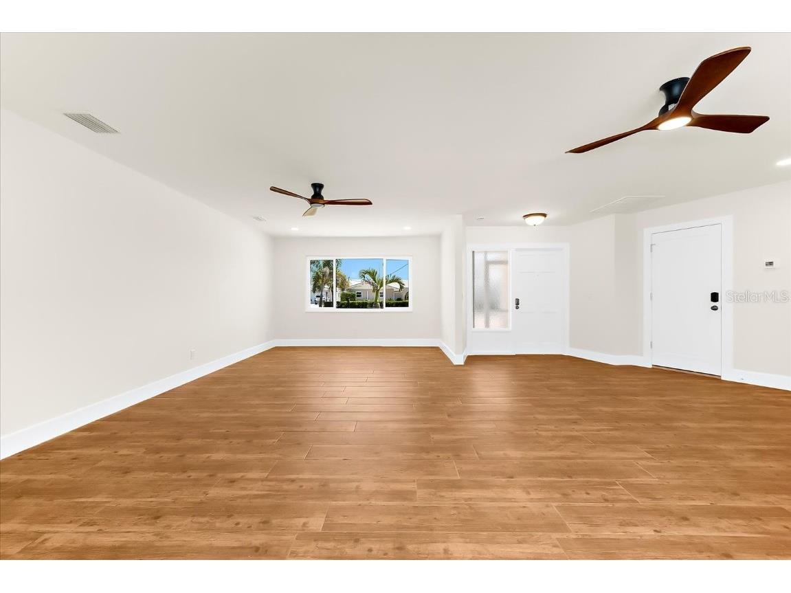 1460 Deer Creek Drive Englewood FL 34223 - LEMON BAY D6144571 image5