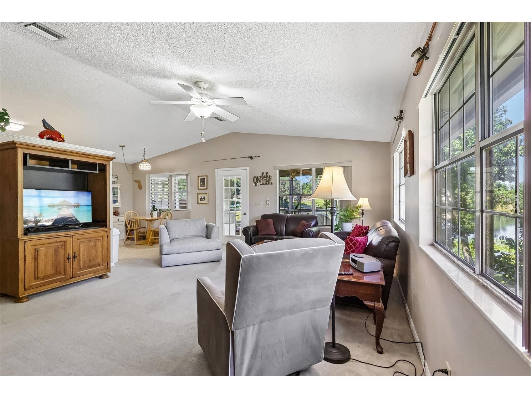1460 Grove Street Eustis FL 32726 - LAKE IRMA G5114019 image43