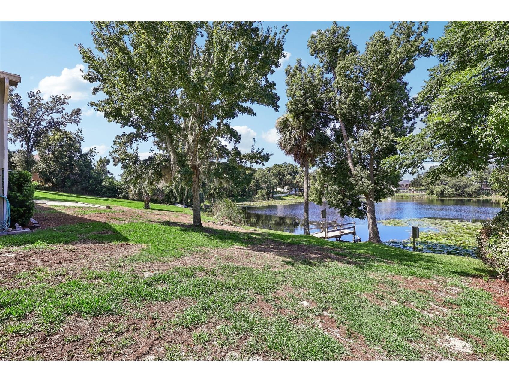 1460 Grove Street Eustis FL 32726 - LAKE IRMA G5114019 image51