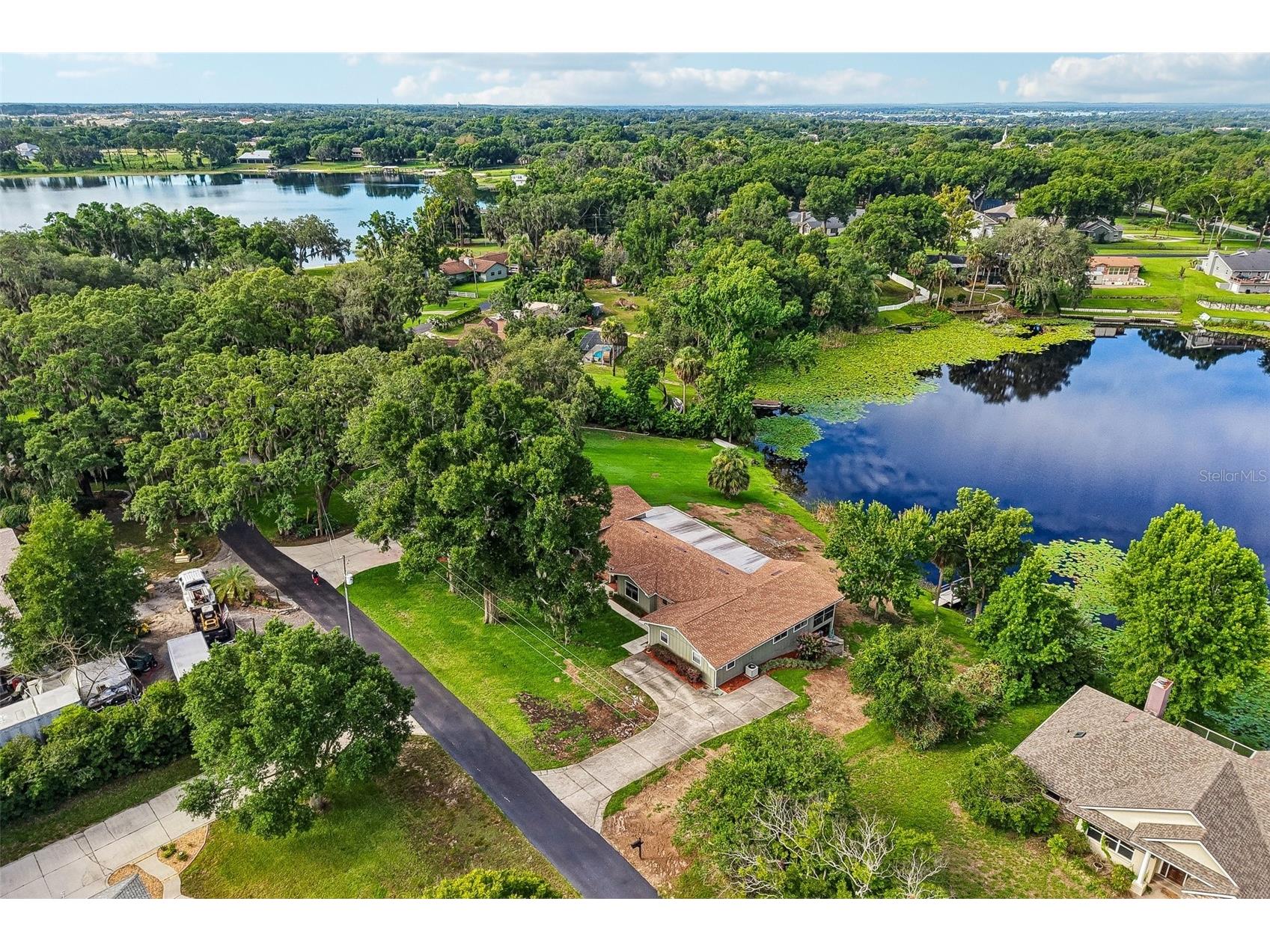 1460 Grove Street Eustis FL 32726 - LAKE IRMA G5114019 image57