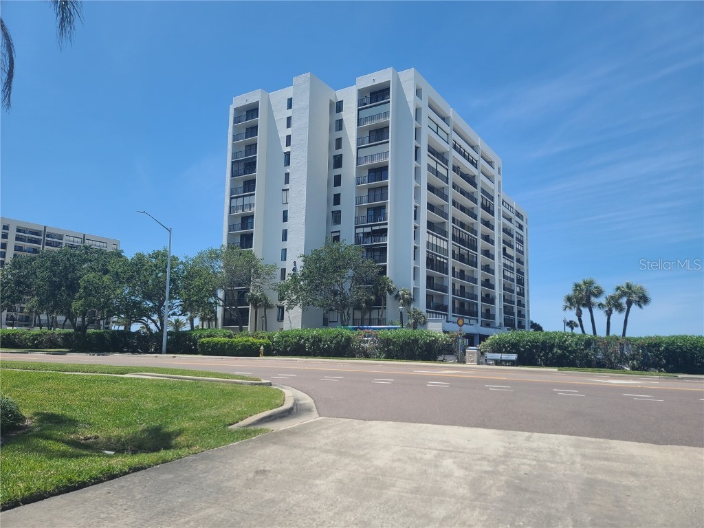 1460 Gulf Boulevard #308 Clearwater FL 33767 U8182932 image1