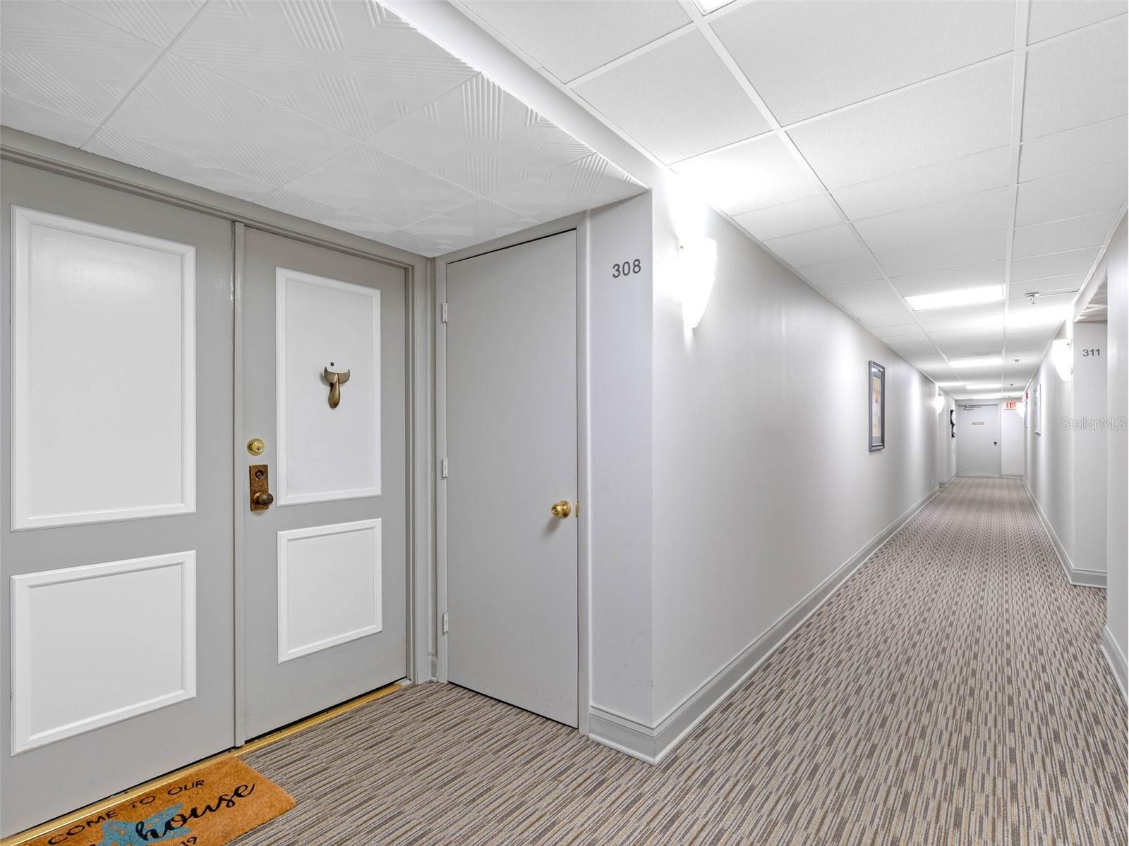 1460 Gulf Boulevard #308 Clearwater Beach FL 33767 TB8501919 image3