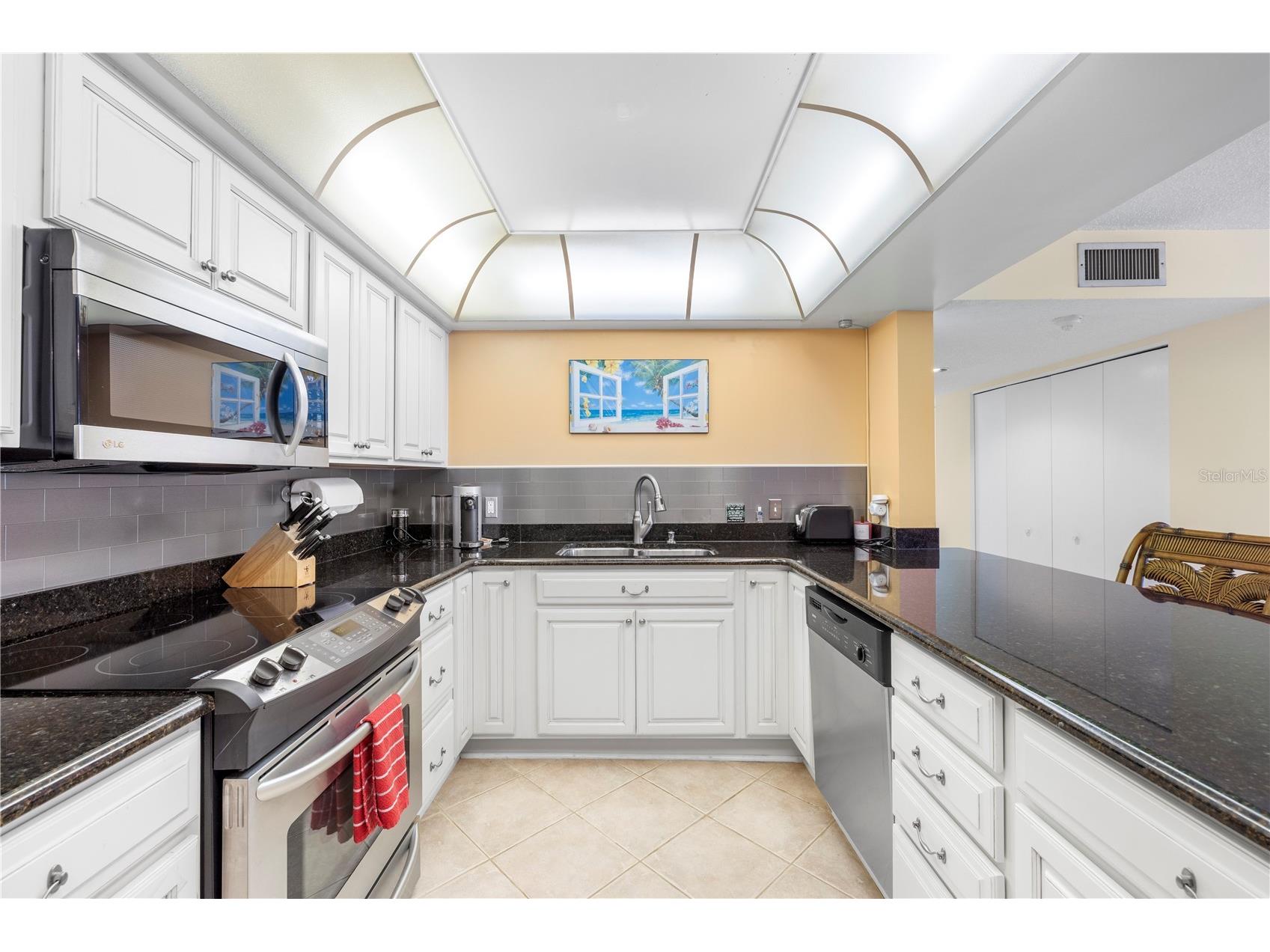 1460 Gulf Boulevard #412 Clearwater Beach FL 33767 TB8506256 image15
